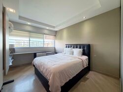 Blk 533 Hougang Avenue 6 (Hougang), HDB Executive #560886941